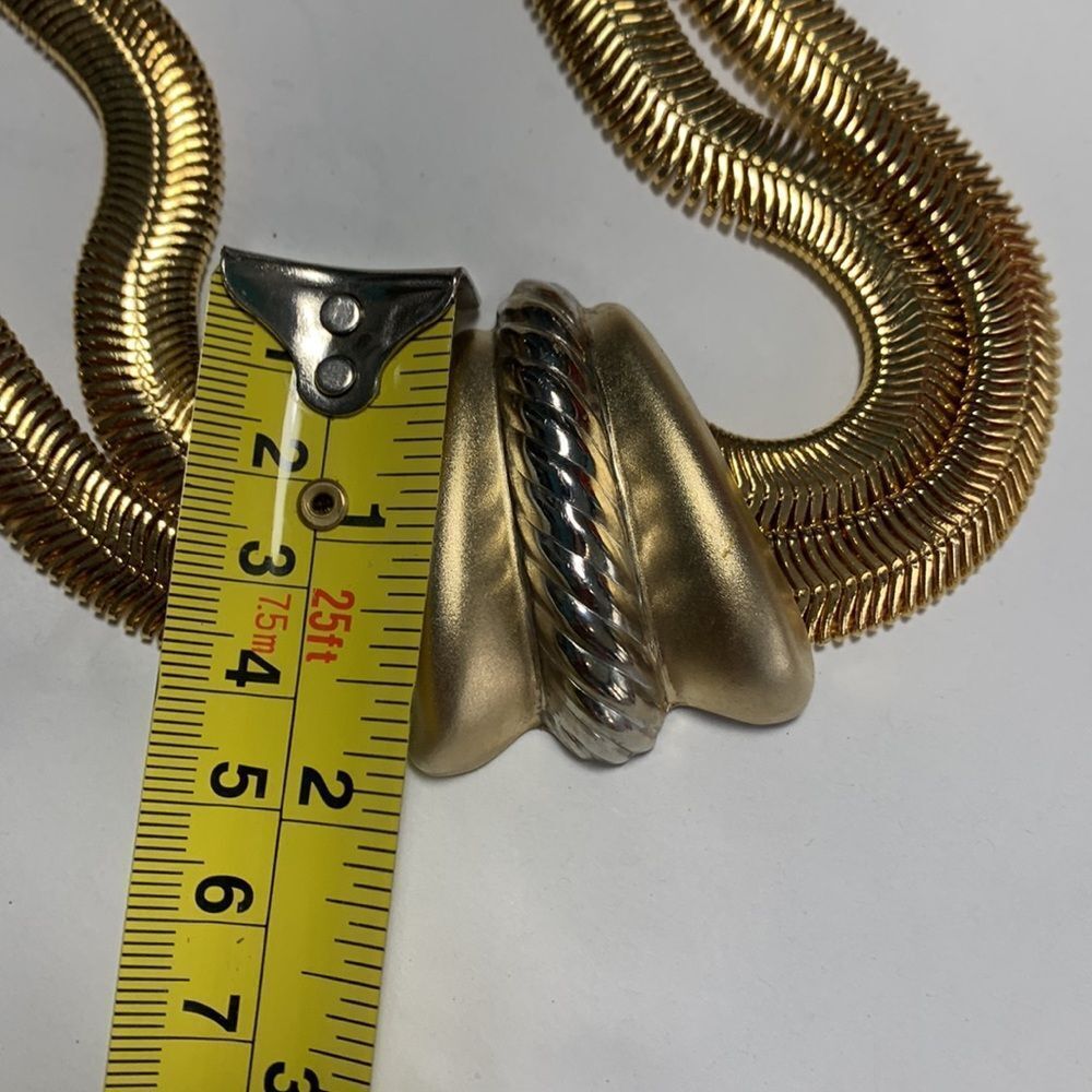 1980s Big Glam Omega Necklace - Picture 4 of 6